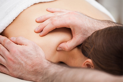 Osteopathic shoulder treatment from Ian Griffiths Clinics